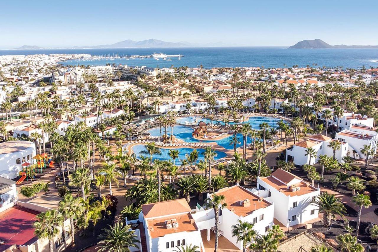 Family Apartment 1 Bedroom With Pool View - Oasis Duna Resort Corralejo Exterior foto