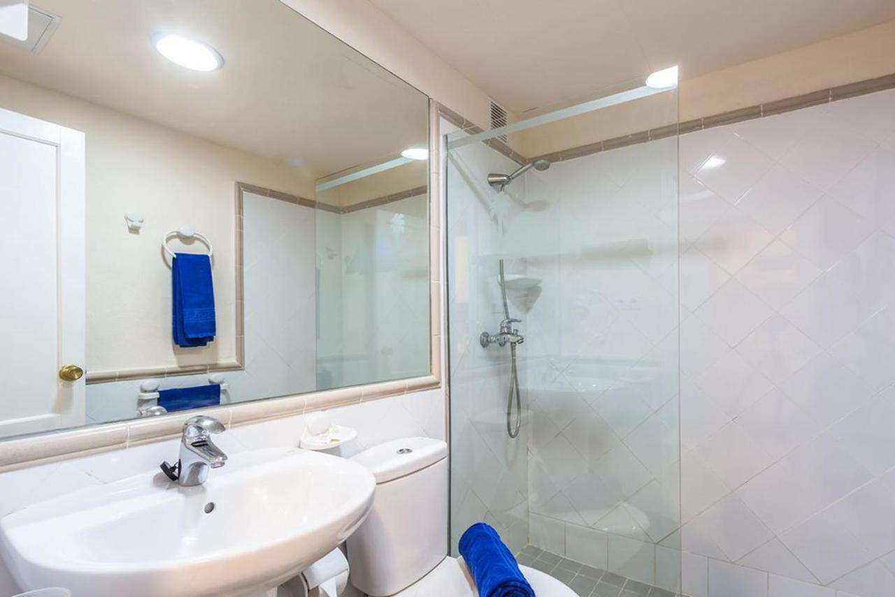 Family Apartment 1 Bedroom With Pool View - Oasis Duna Resort Corralejo Exterior foto
